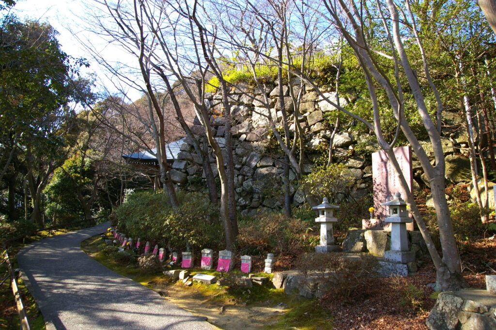 瑞龍寺（村雲御所）
