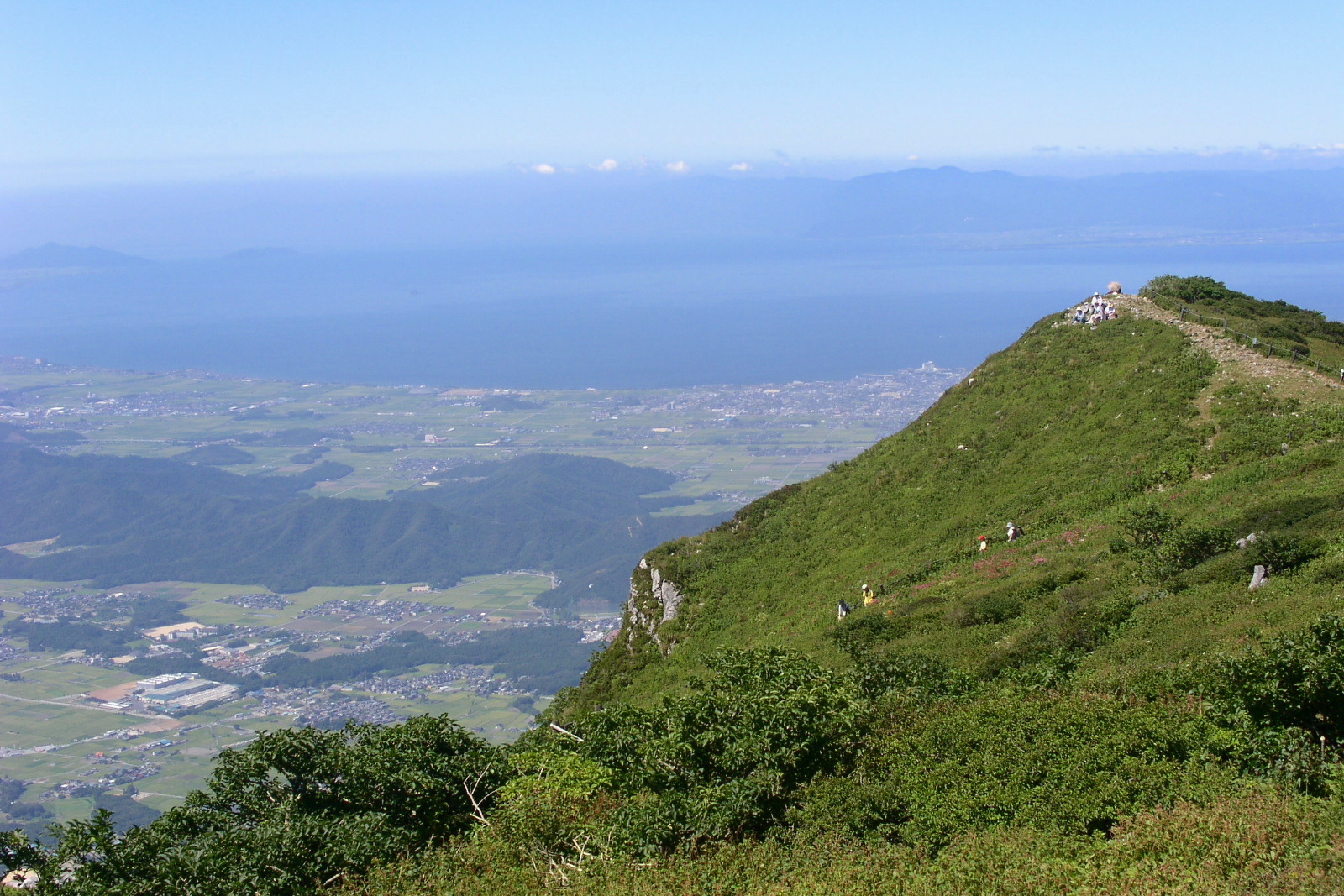 伊吹山