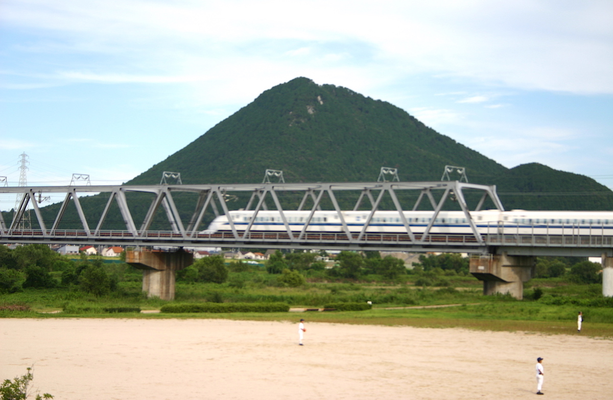 三上山(近江富士)