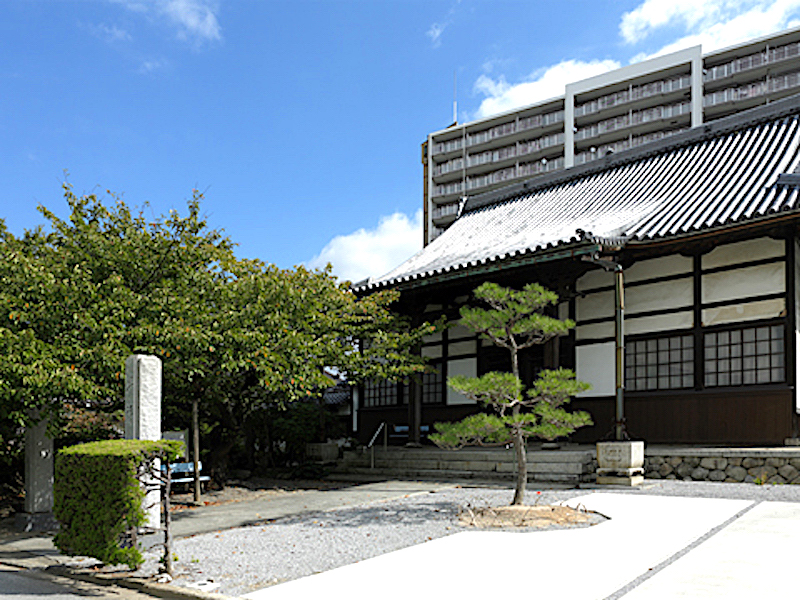 徳勝寺(浅井三代の墓)