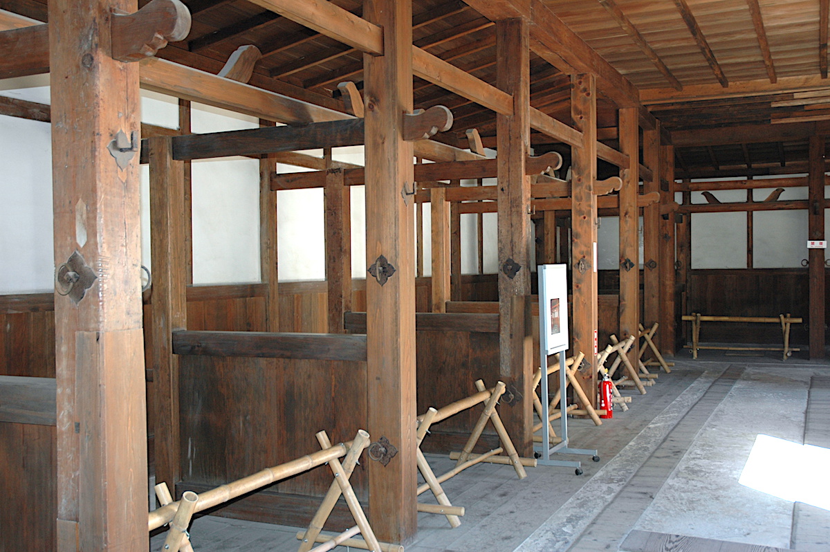 彦根城・馬屋
