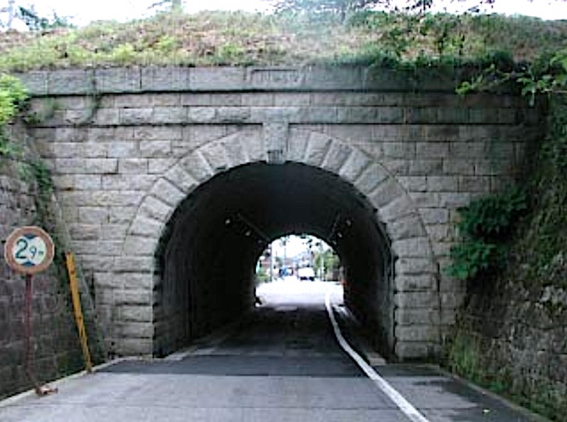 由良谷川隧道