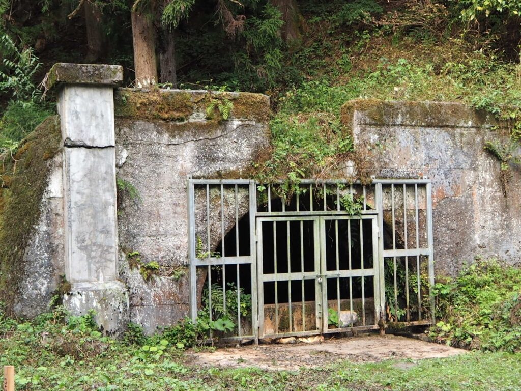 土倉鉱山跡（滋賀のラピュタ）