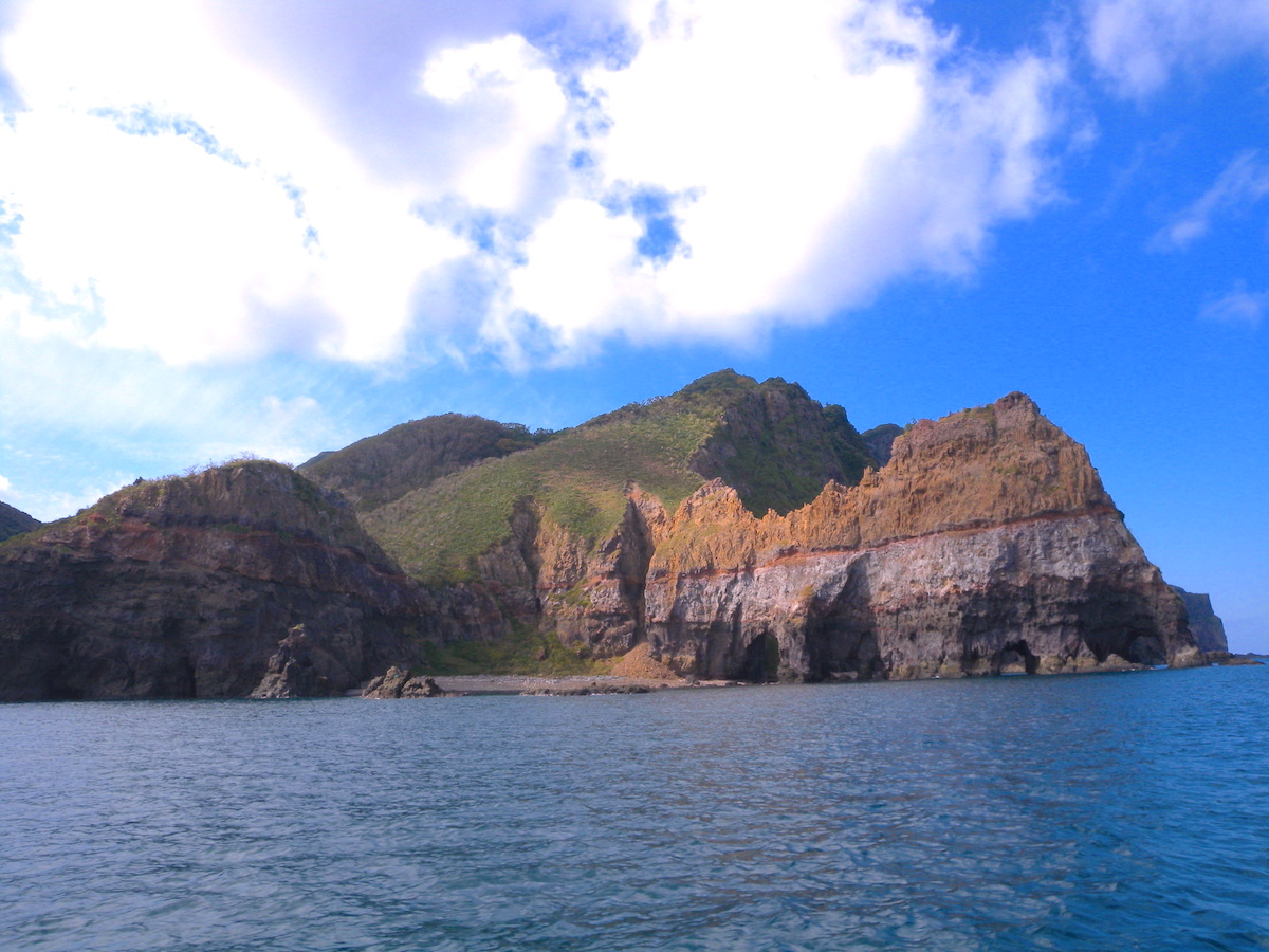 国賀海岸めぐり観光船