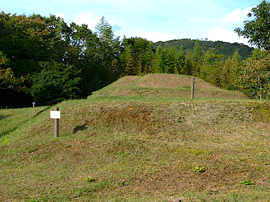 島根県立八雲立つ風土記の丘・岡田山1号墳