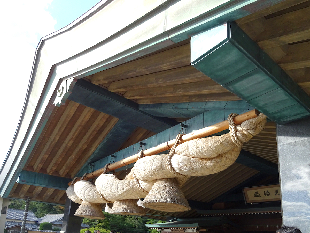 出雲大社・神楽殿