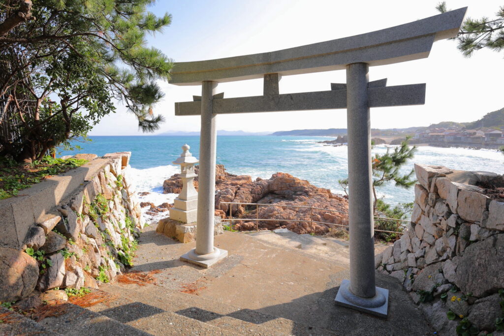 宮ヶ島・衣毘須神社