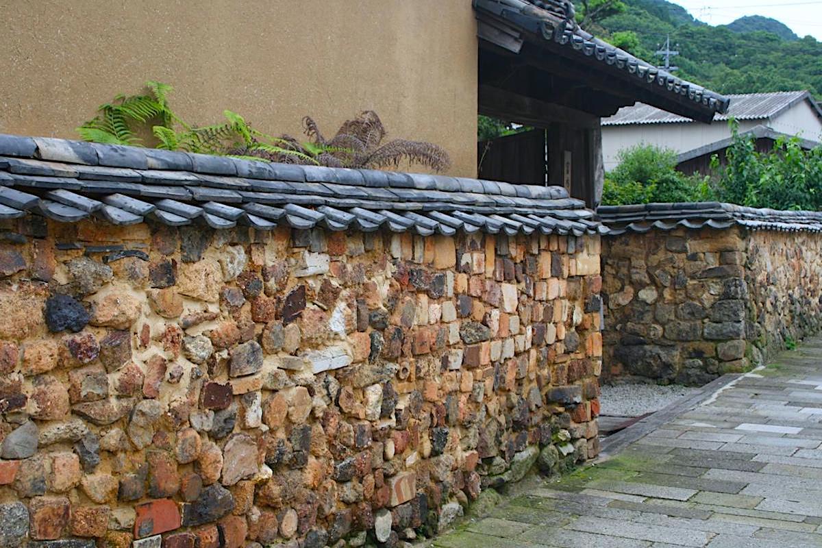 トンバイ塀