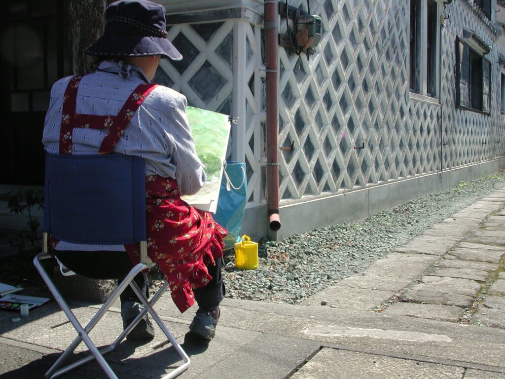 なまこ壁通り