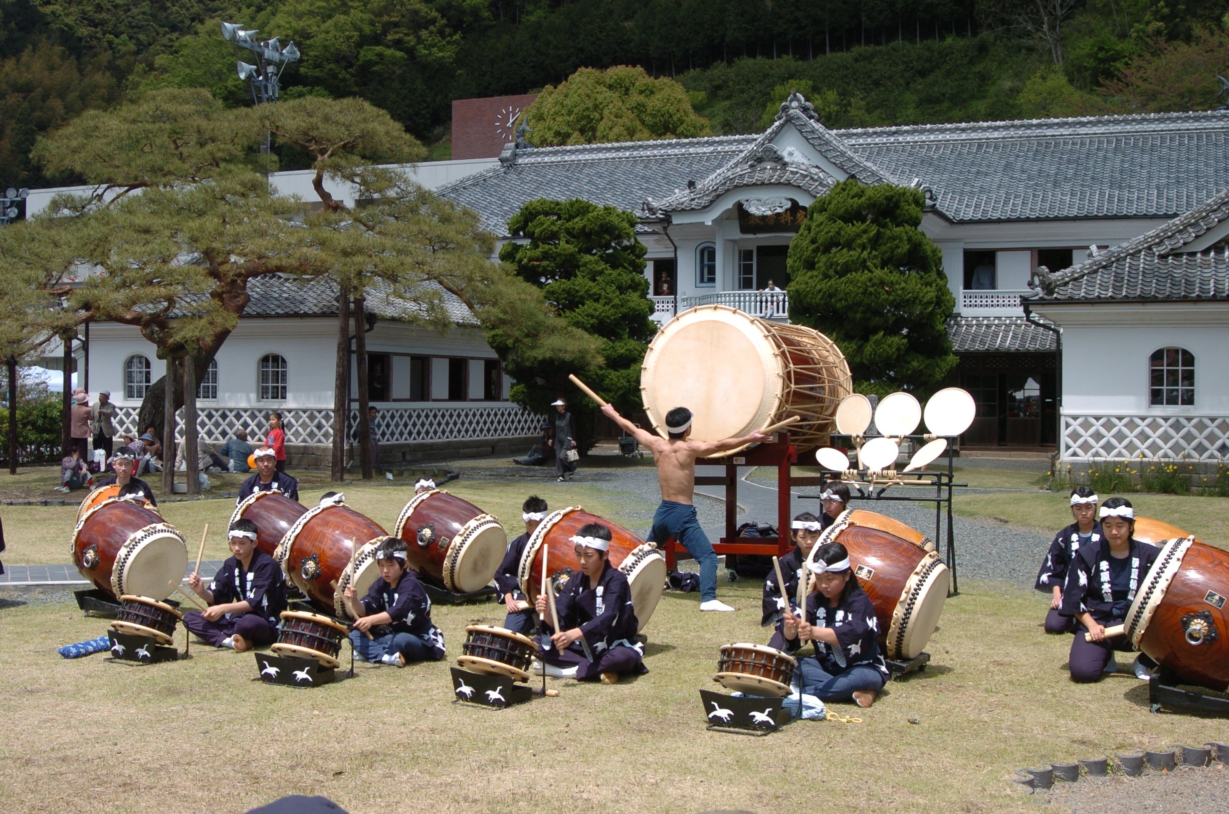 重要文化財岩科学校