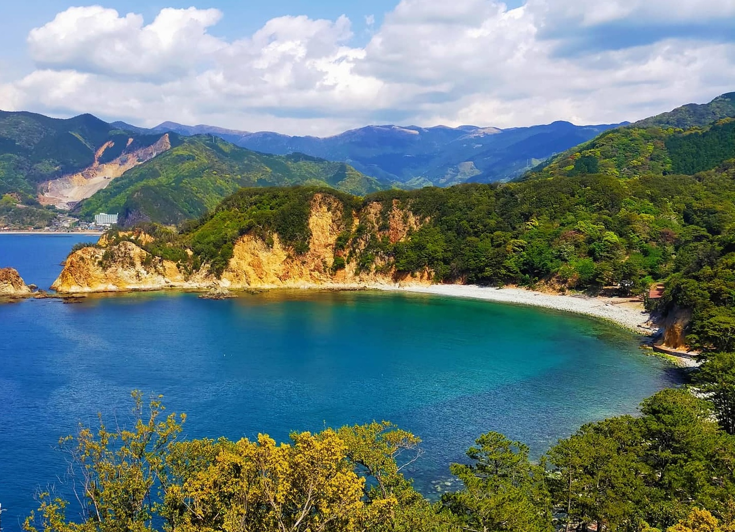 黄金崎海水浴場