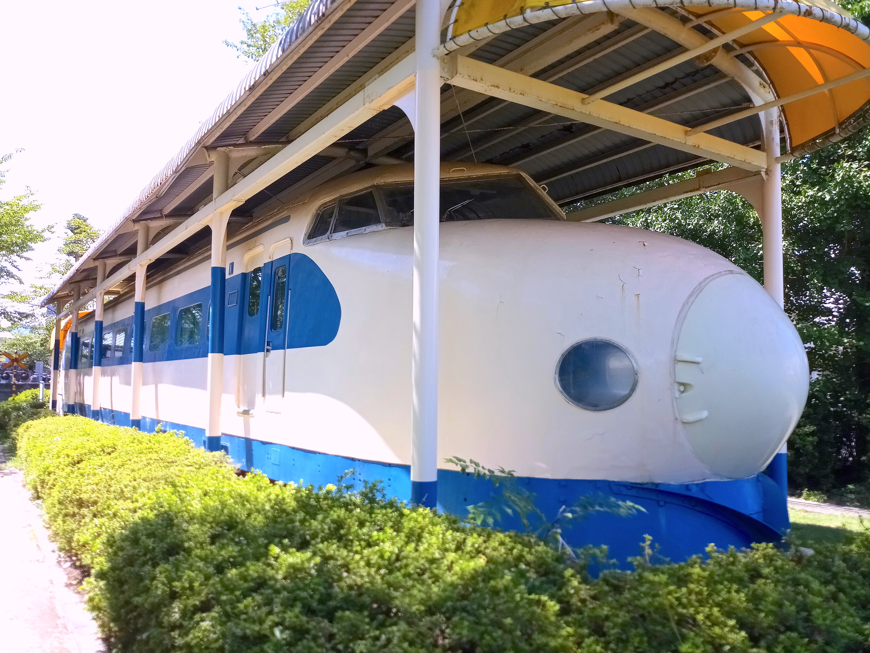 新通町公園・新幹線0系電車