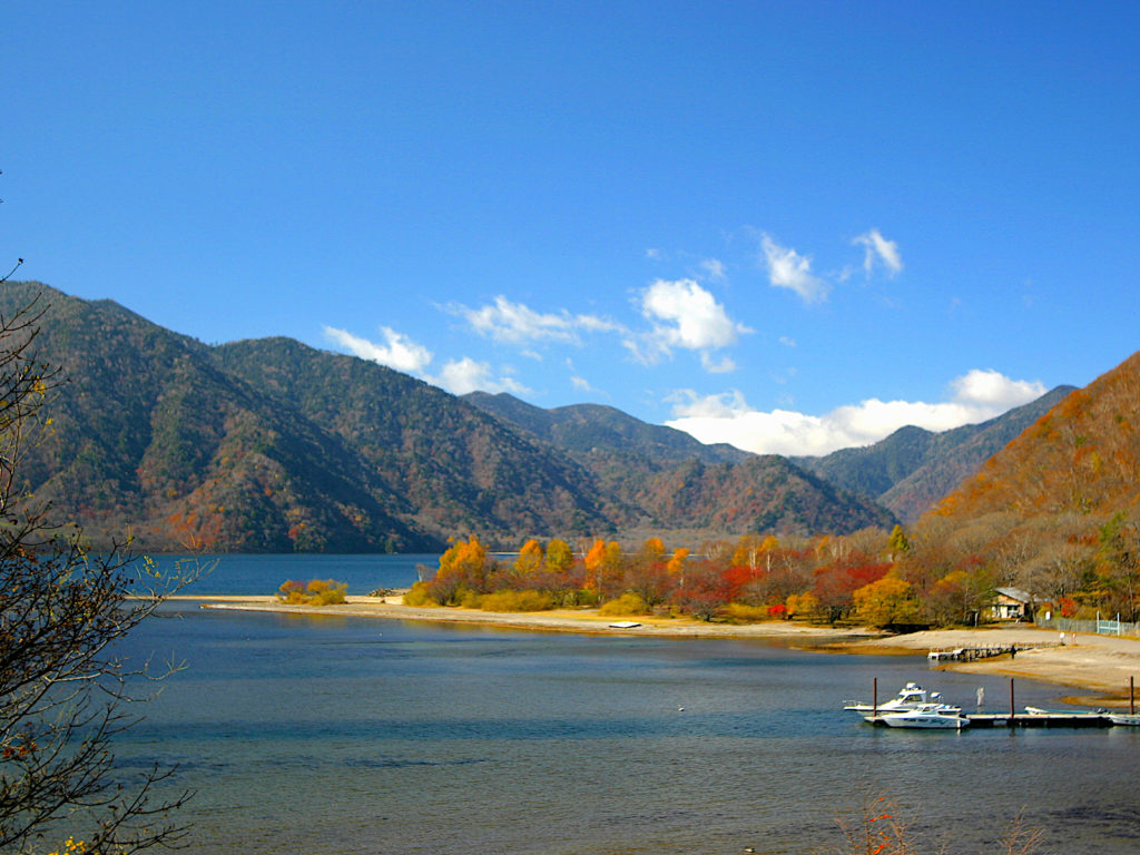 中禅寺湖