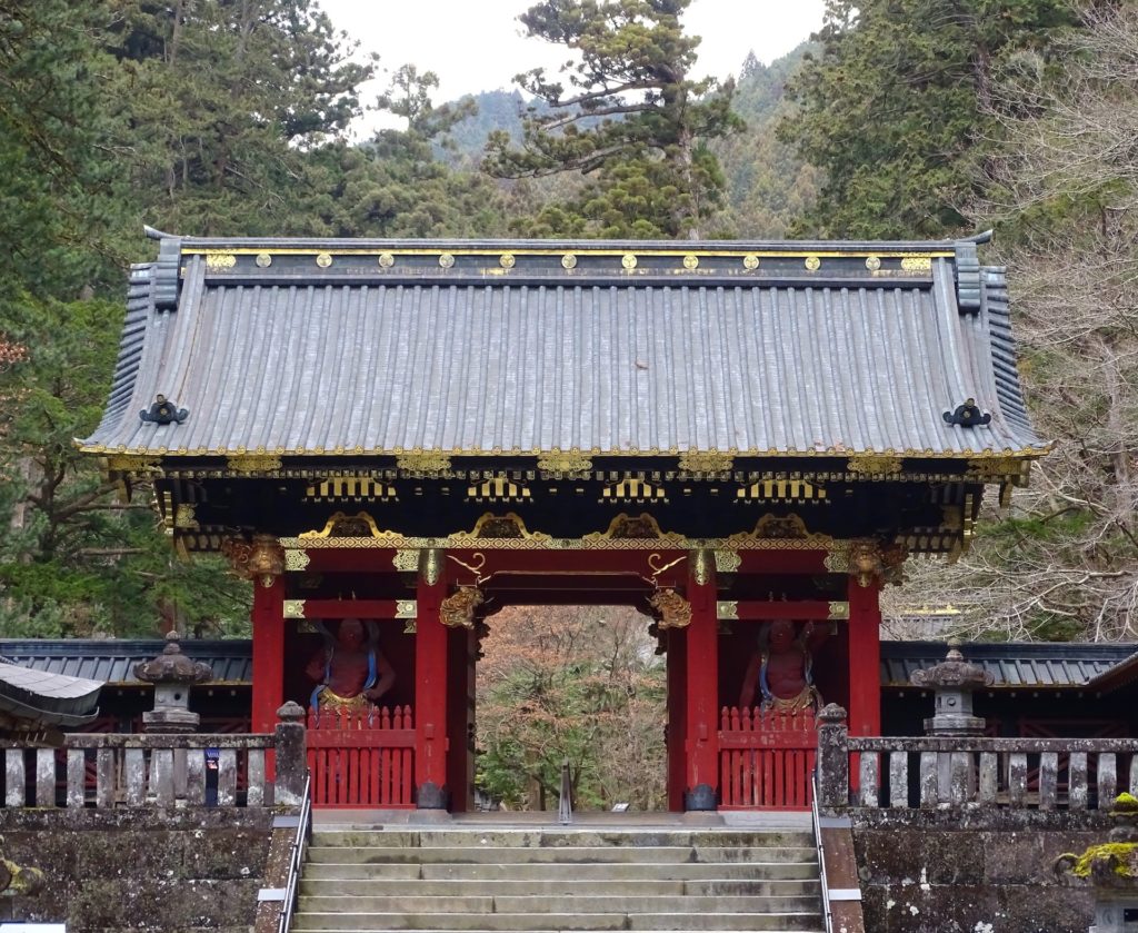 日光山輪王寺大猷院・仁王門