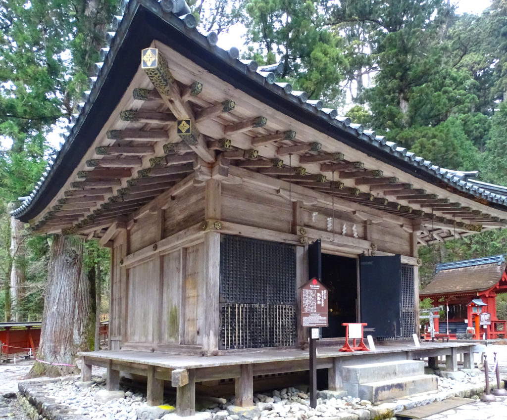 日光二荒山神社・神輿舎