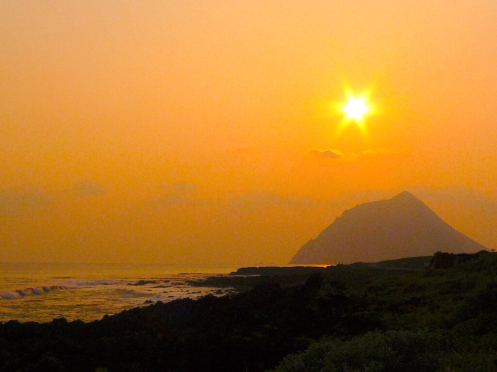 南原千畳岩