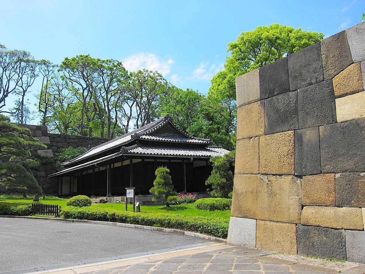 江戸城 中之門跡（皇居東御苑）