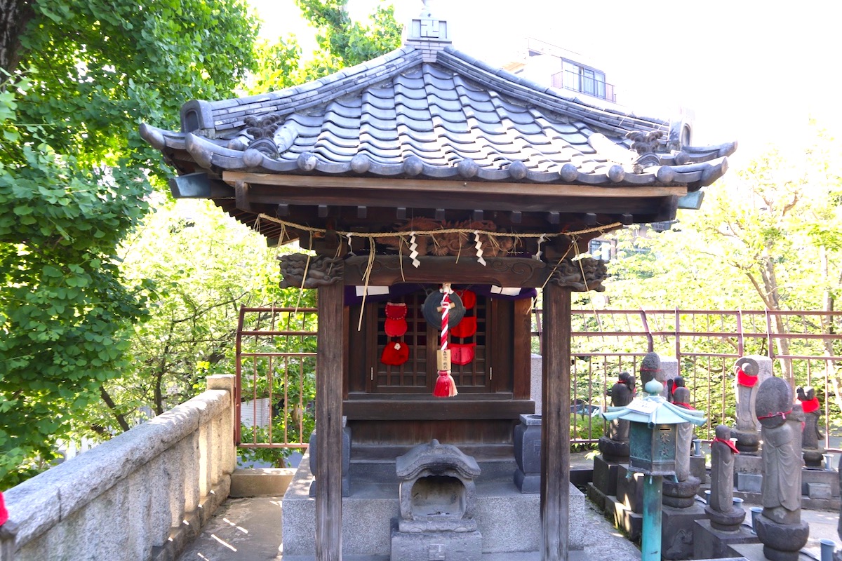 待乳山聖天（本龍院）