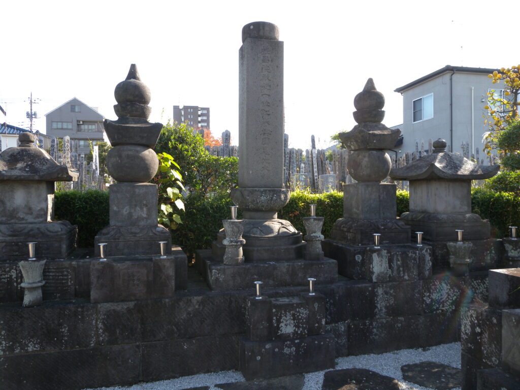 法受寺（桂昌院の墓）