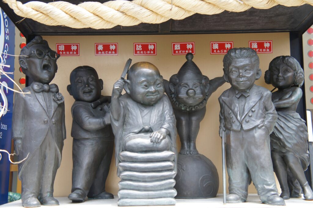 六区ブロードウェイ・六芸神