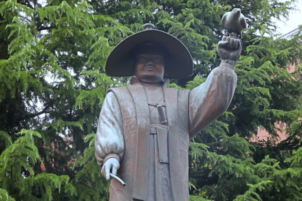 徳川家康公銅像（両国）