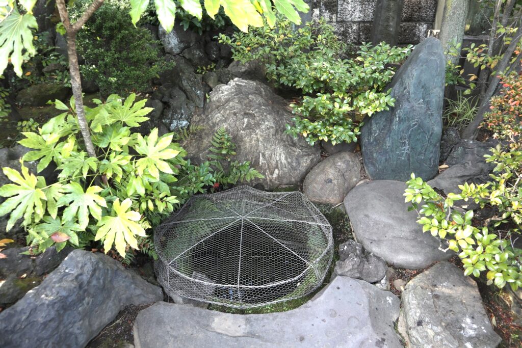 泉岳寺・首洗い井戸