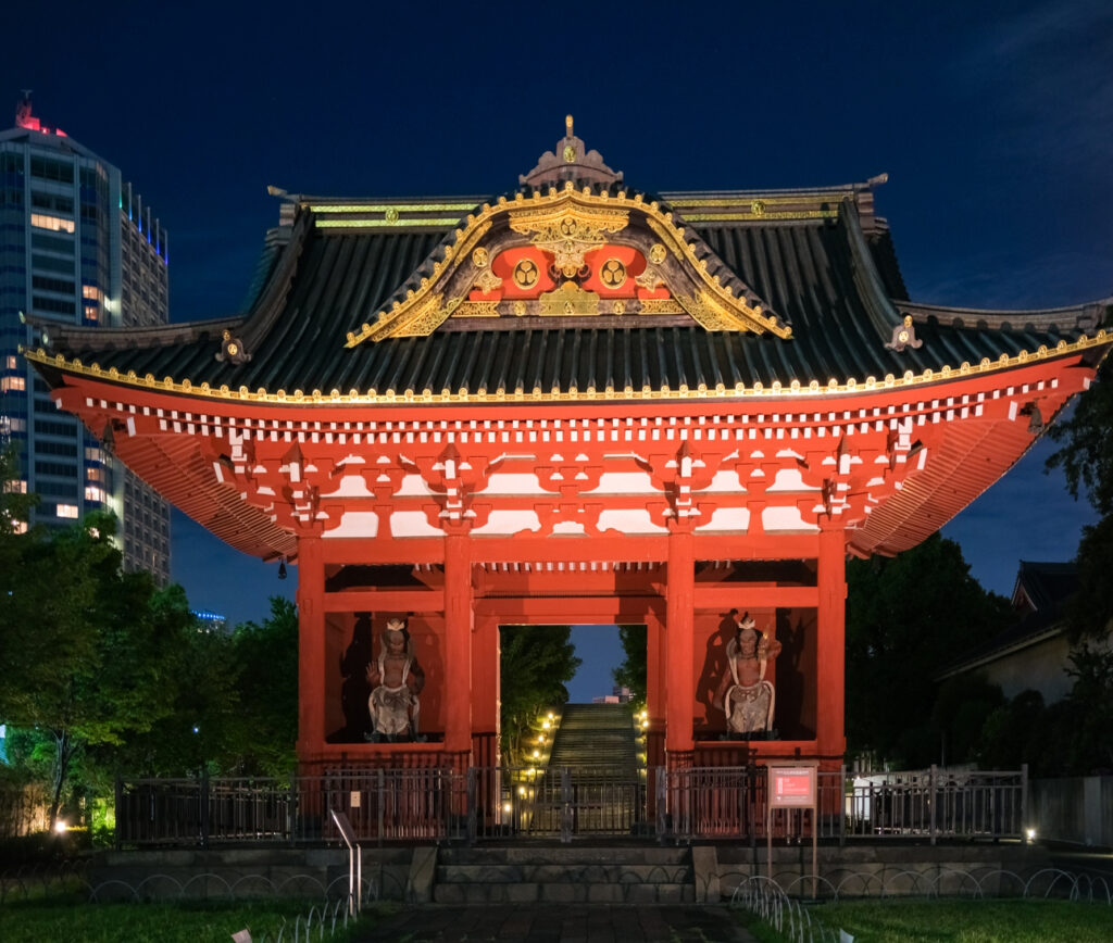 旧台徳院霊廟惣門