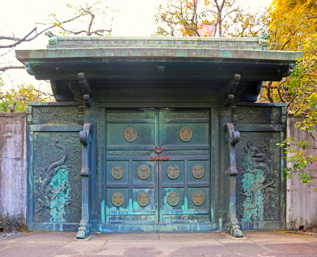 増上寺・徳川将軍家墓所鋳抜門