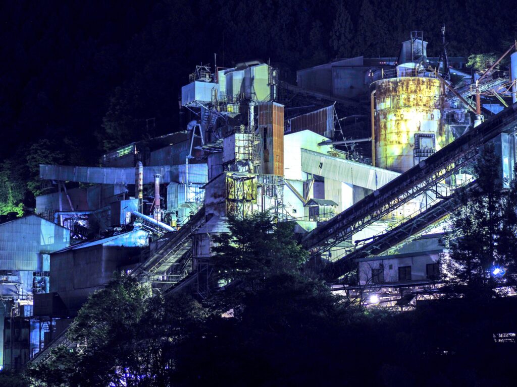 奥多摩工業氷川工場