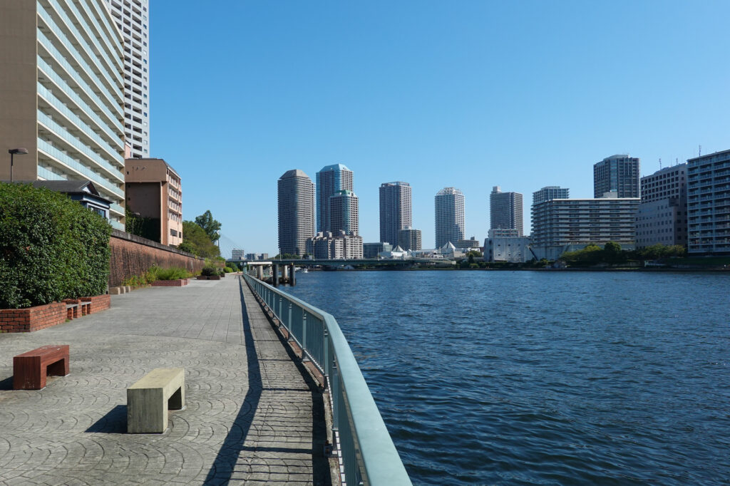 明石町河岸公園