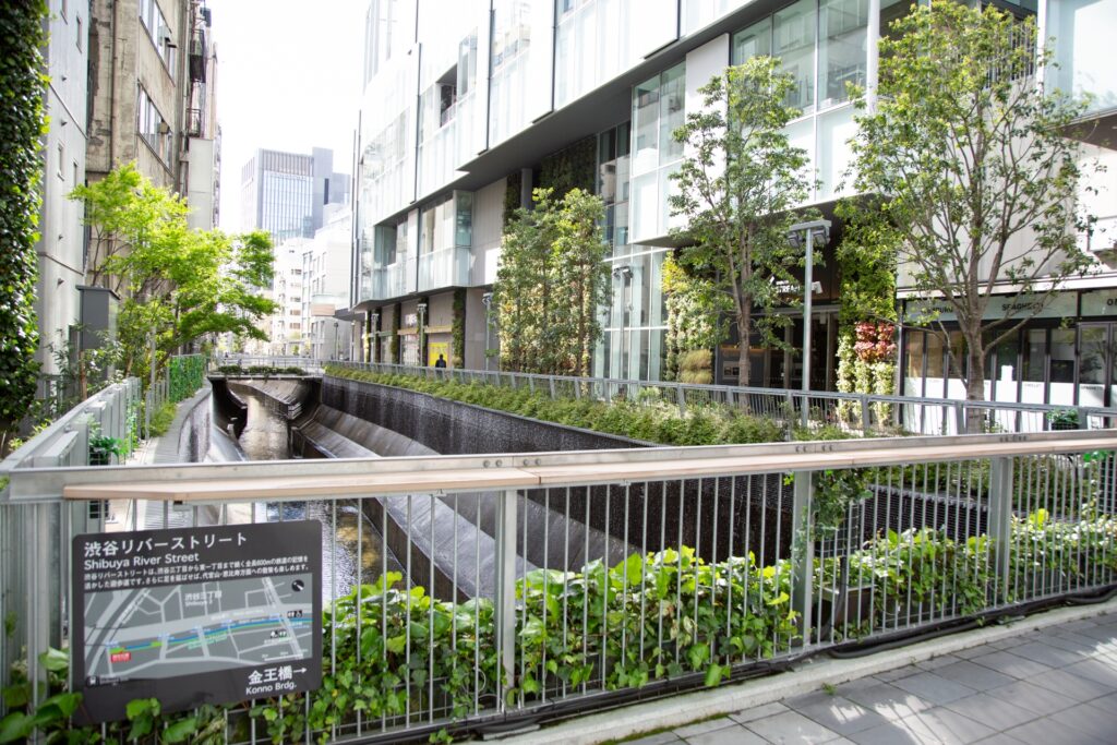 渋谷リバーストリート