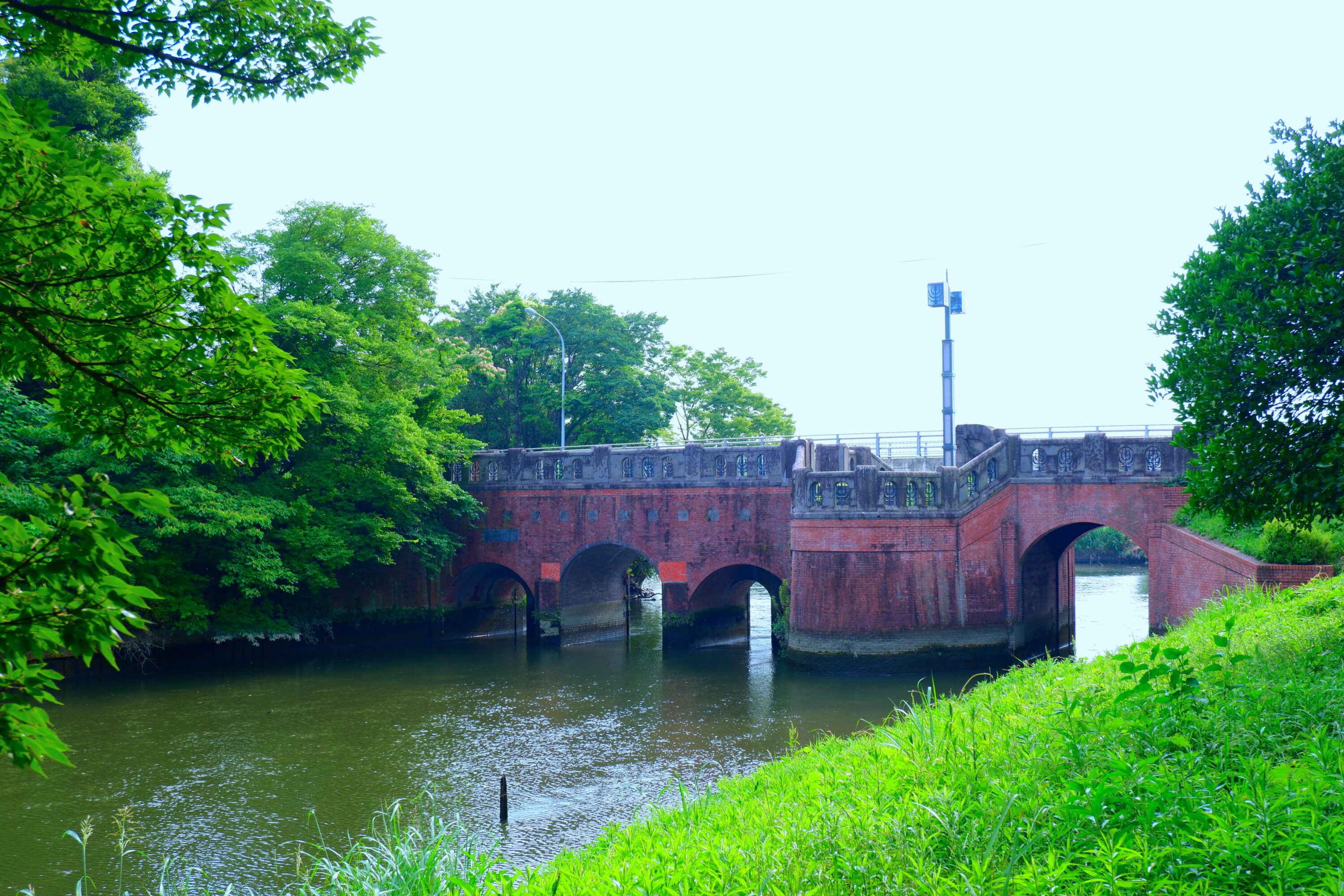 閘門橋