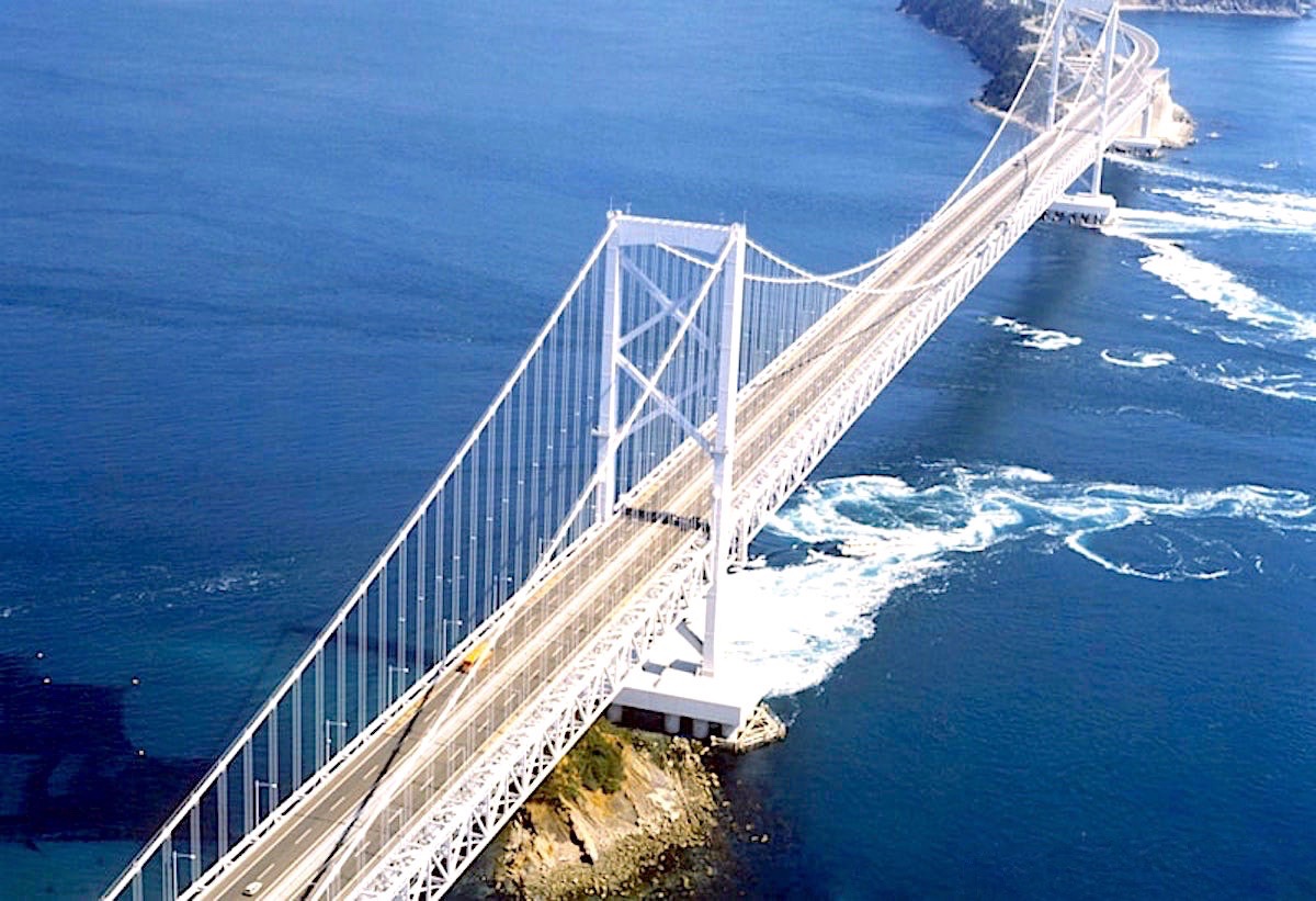 大鳴門橋