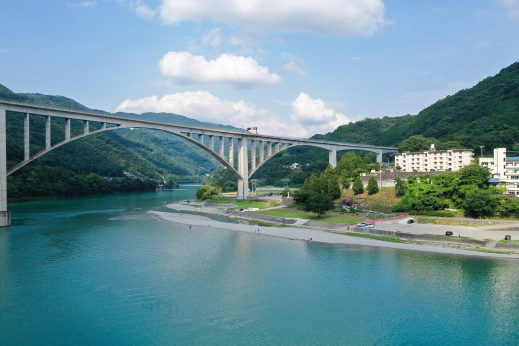 池田へそっ湖大橋