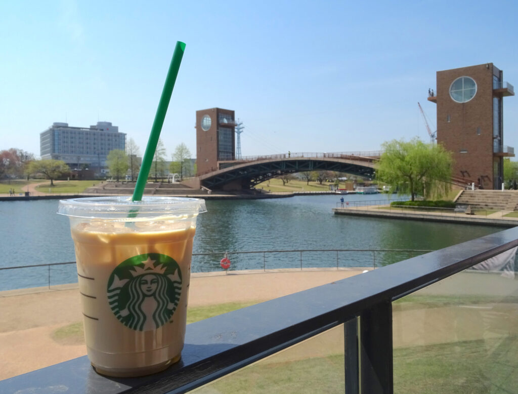 スターバックスコーヒー 富山環水公園店