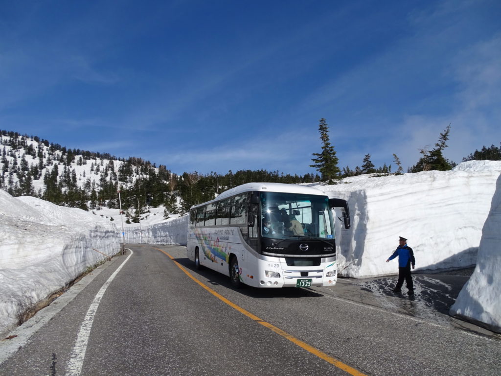 雪の大谷