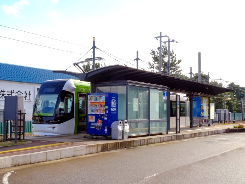 富山ライトレール・岩瀬浜駅