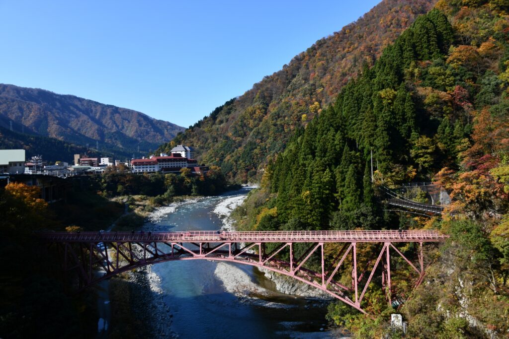 黒部峡谷鉄道・新山彦鉄橋