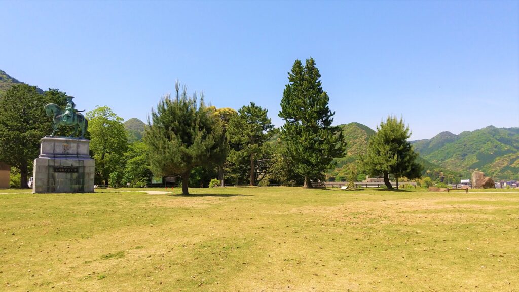 亀山公園