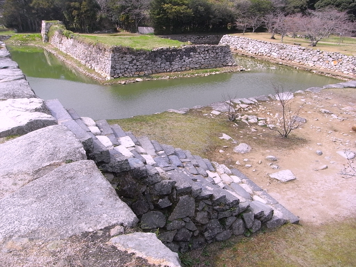 萩城・天守跡