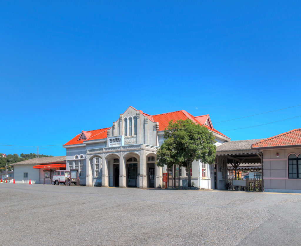 西岩国駅