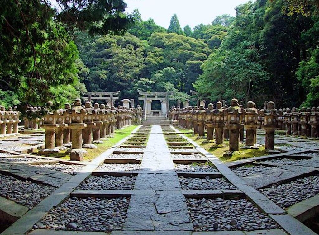 萩藩主毛利家墓所（東光寺墓所）