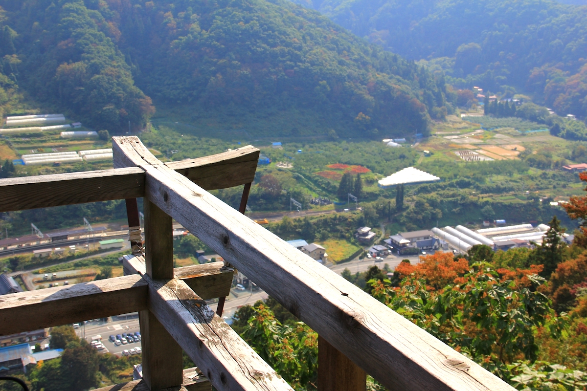 立石寺・五大堂