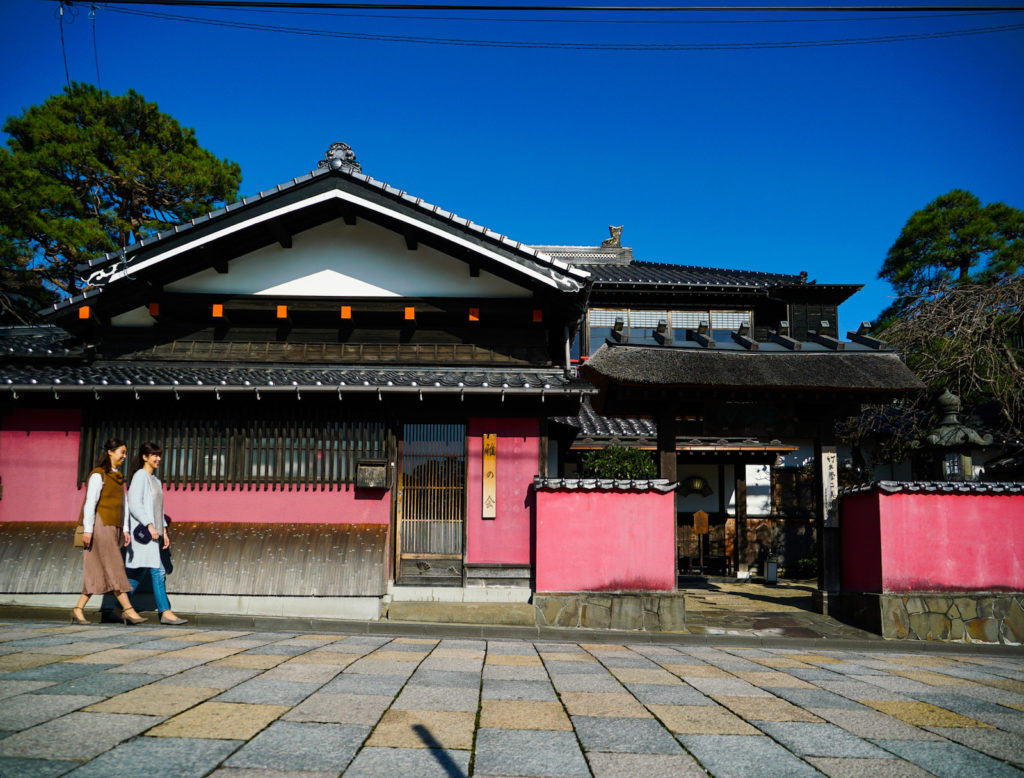 舞娘茶屋・雛蔵畫廊相馬樓（竹久夢二美術館）