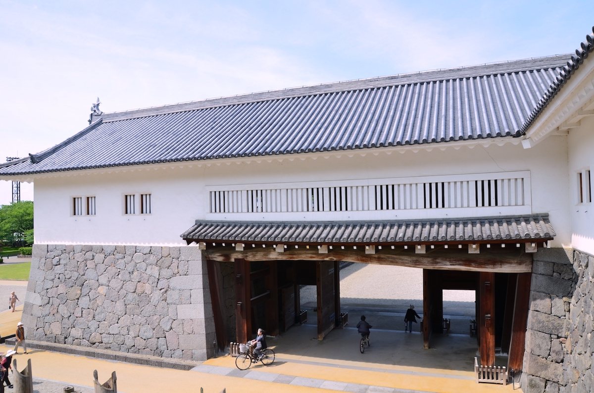 霞城公園（山形城）・東大手門
