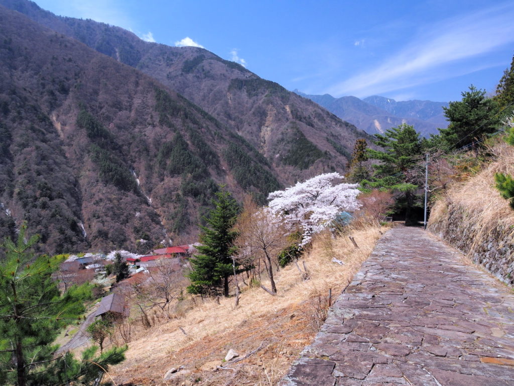 赤沢宿（赤沢重要伝統的建造物群保存地区）