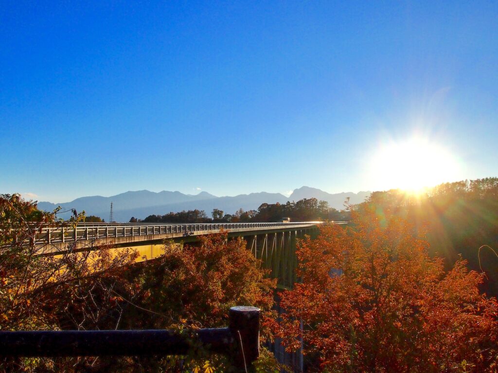 清里高原道路・八ヶ岳高原大橋