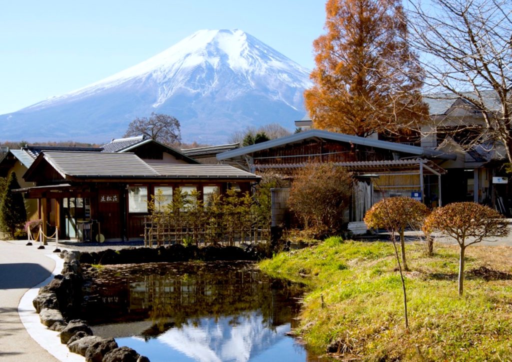 忍野八海・鏡池