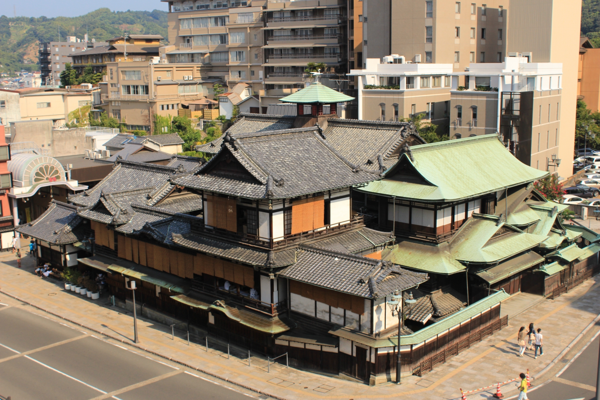道後温泉本館