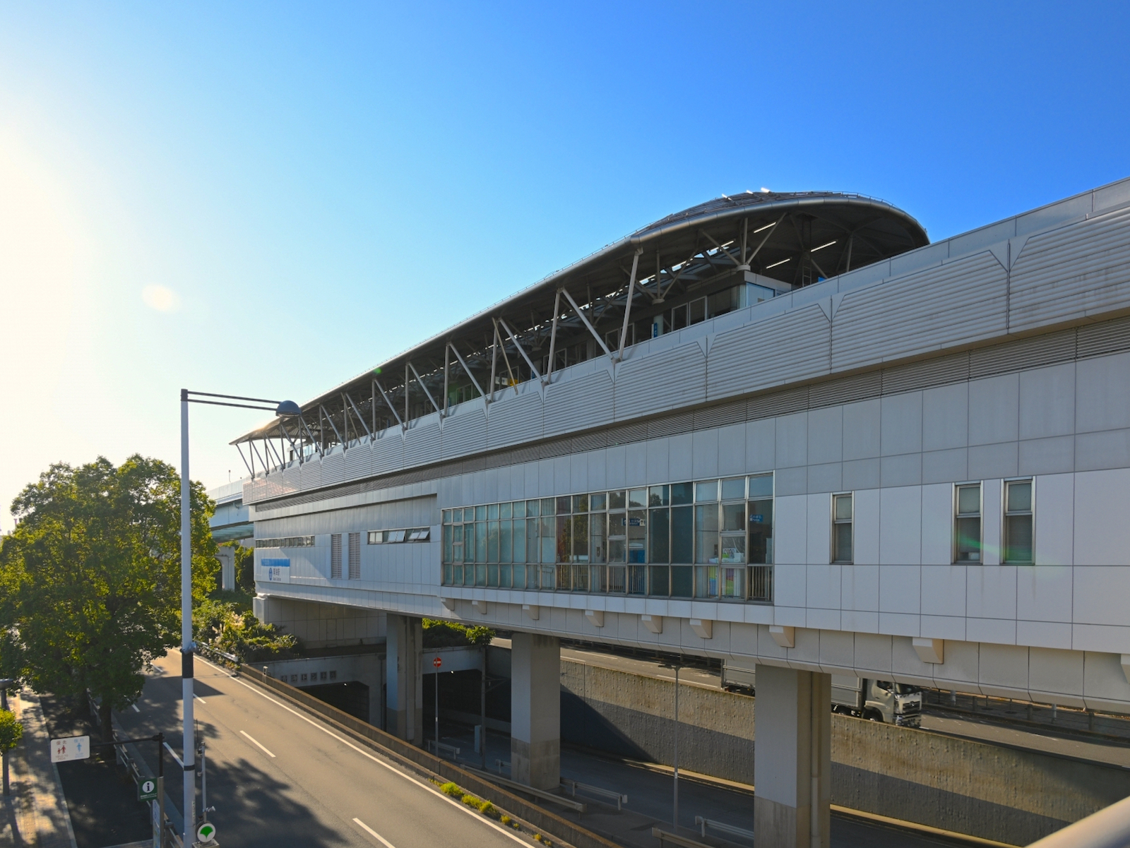 青海駅